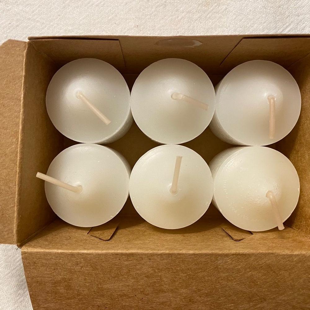 NIB Partylite Unscented Votive Candles set of 6